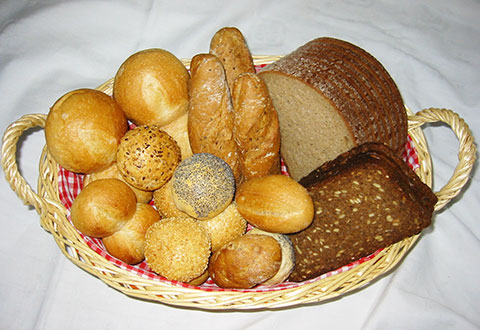 Fleischerei Luthardt - Brot- und Brötchenkorb